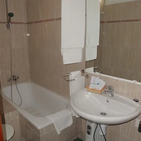 Отель Villarreal 3*