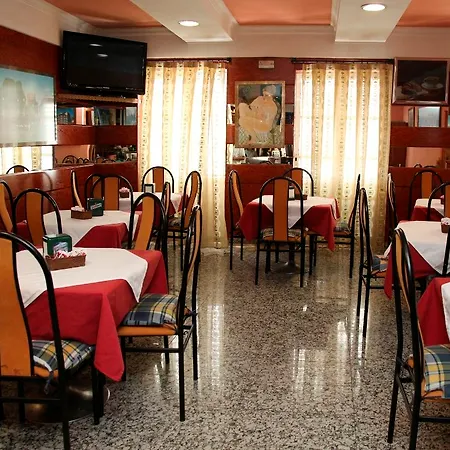 Otel Villarreal 3*